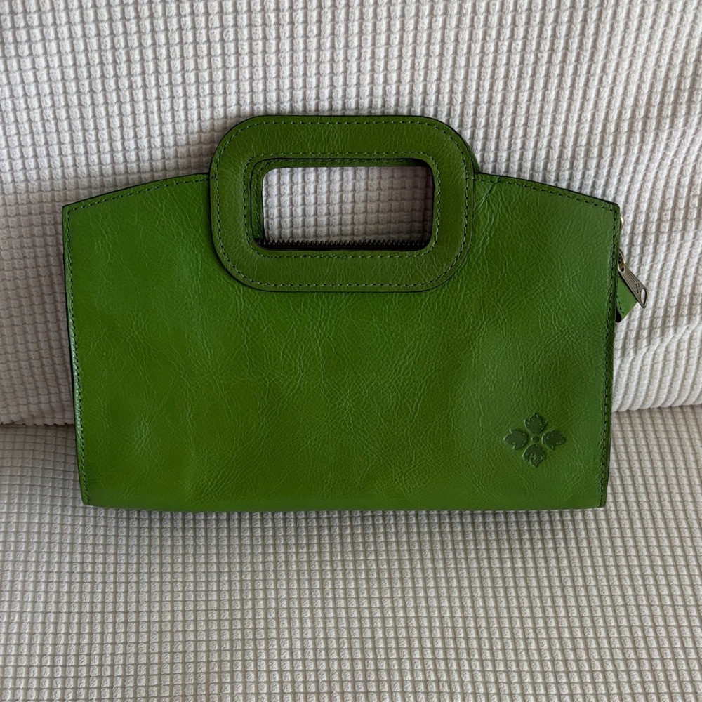 Patricia Nash Green Leather Cutout Handle convertible crossbody/clutch